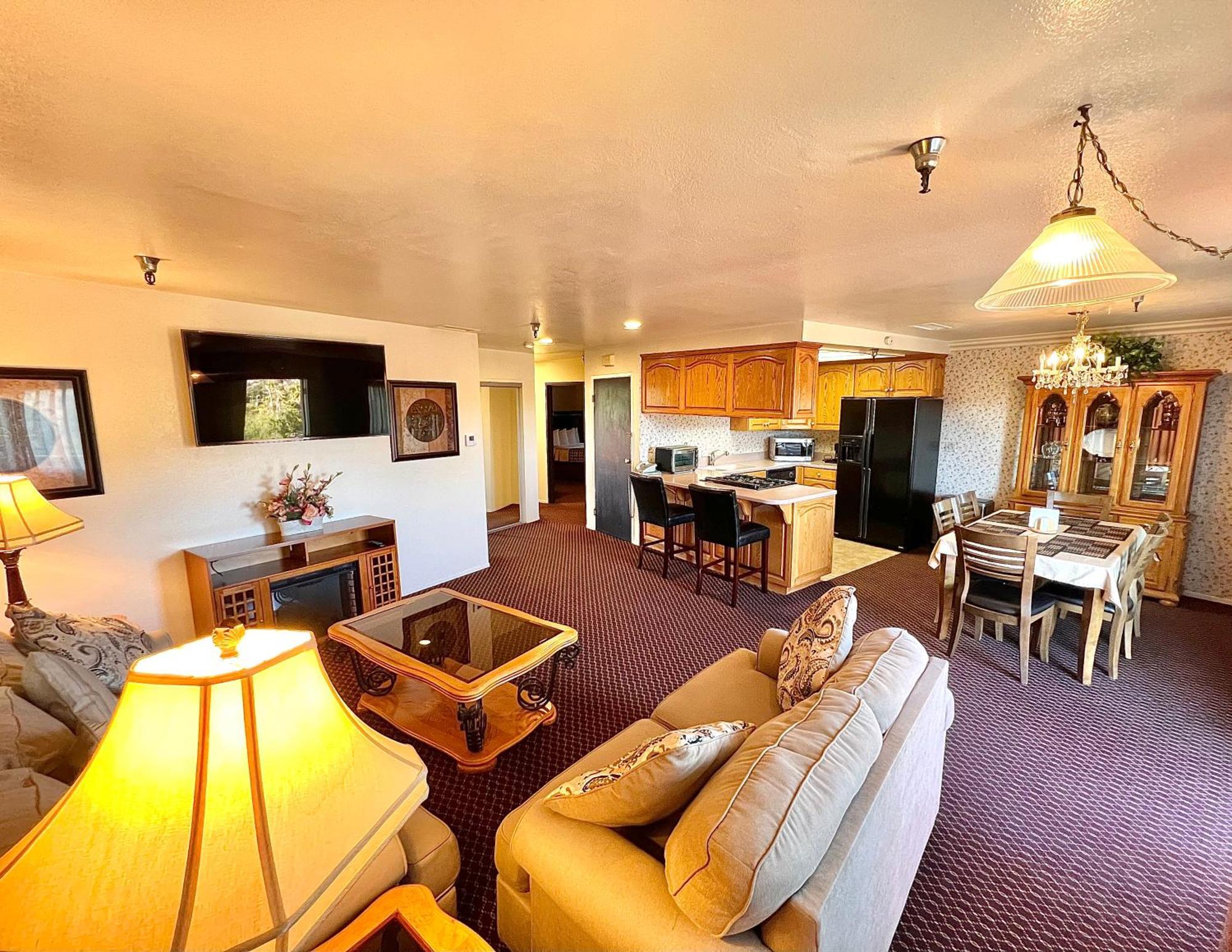 Oakridge Inn Oak View ภายนอก รูปภาพ